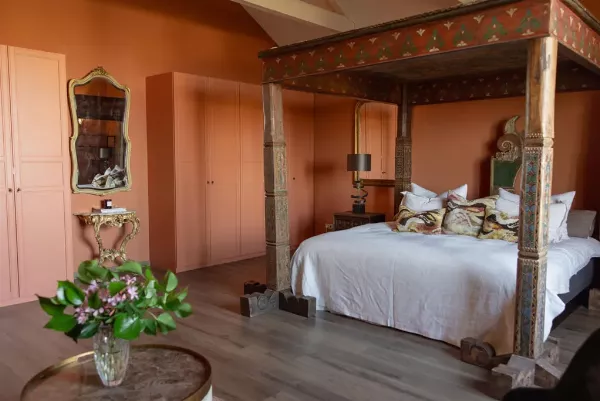 The Sultan suite is one of our largest, and has a unique style.